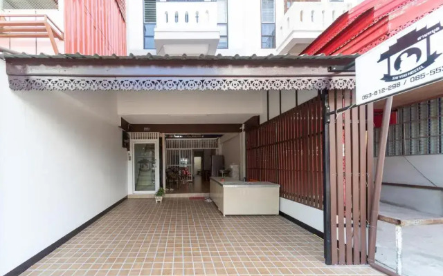 Saiyud Hostel