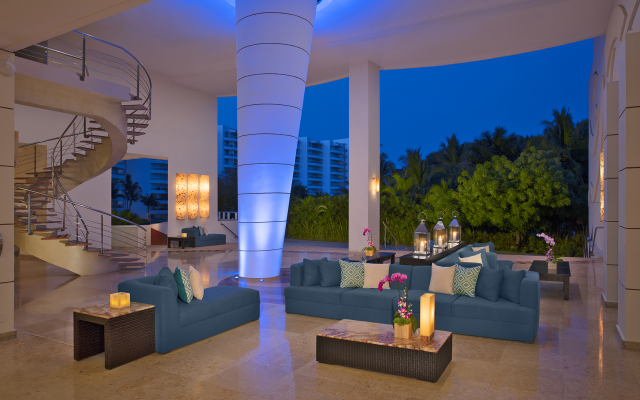 Wyndham Alltra Vallarta, All-Inclusive Resort