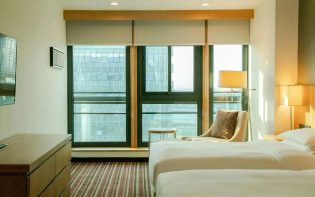 Hyatt Place Shenzhen Airport