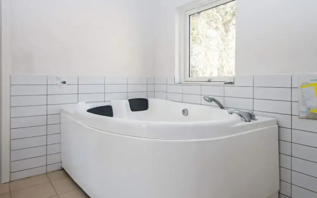 5 Star Holiday Home in Logstor
