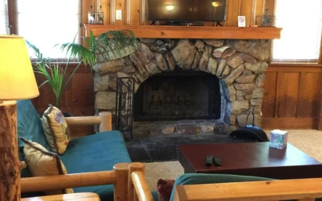 Timber Haven Lodge