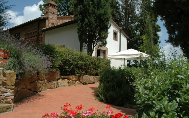 Wine, Good Food, Nature, Art, Swimming Pool and Tennis Court