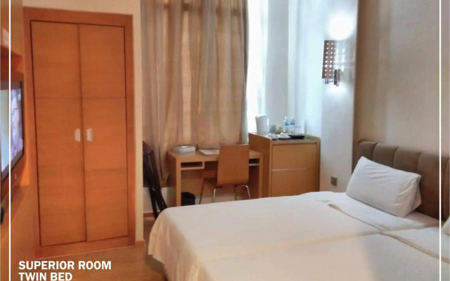 Courtyard Hotel @ 1Borneo