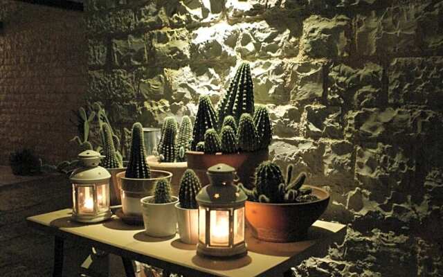 Gamila Rocks Mountain Hotel