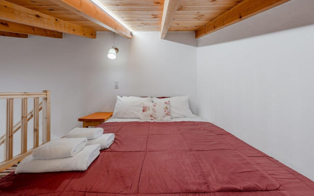 Kalimera Loft I Village Experience
