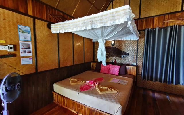 Phi Phi Relax Beach Resort