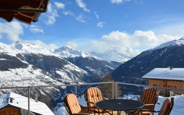 Chalet Magic Mountain