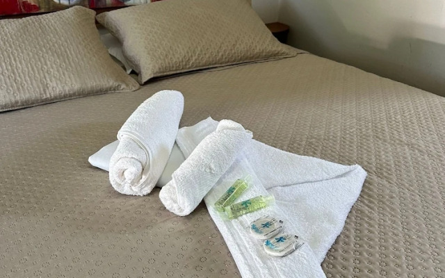 Pousada Cardoso Surf Camping - Laguna - SC