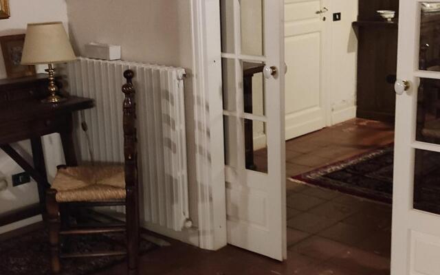 Nice villa in Ragalna with a nice garden