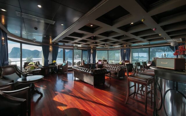 Le Theatre Cruise