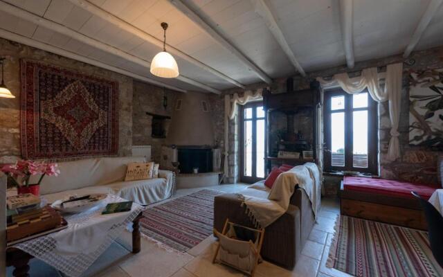 Luxury Stonehouse Verga