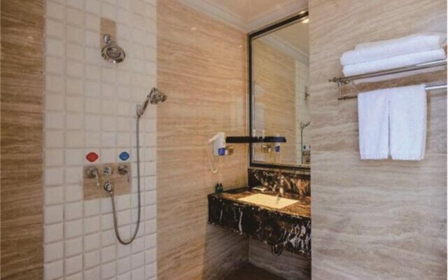 Zhuhai Dionysus Hotel