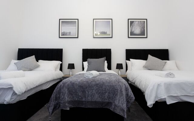 Live in Leeds Greenhill Bungalows