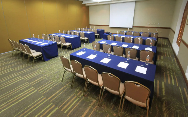 Holiday Inn Monclova by IHG