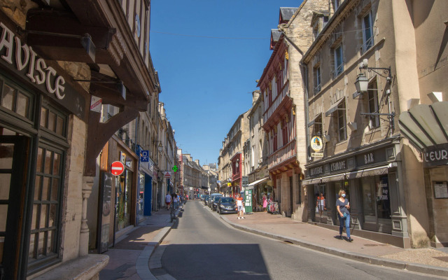 Beautiful apartment in the historic center of Bayeux