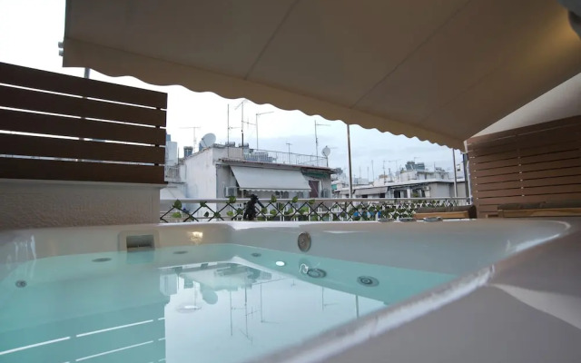 Urban Allure in Athina