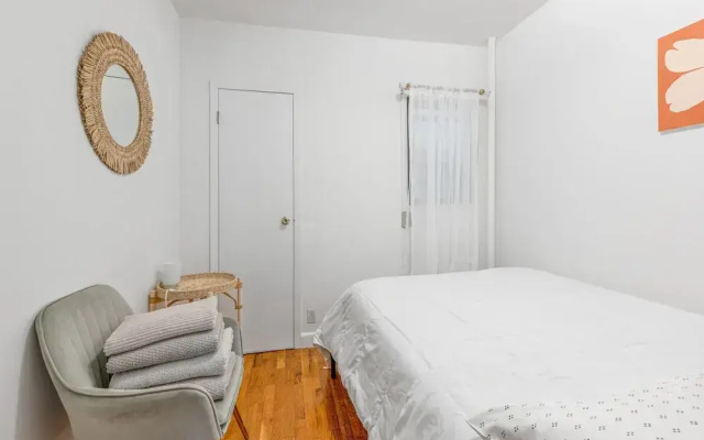 Lovely Apt Near Central Park