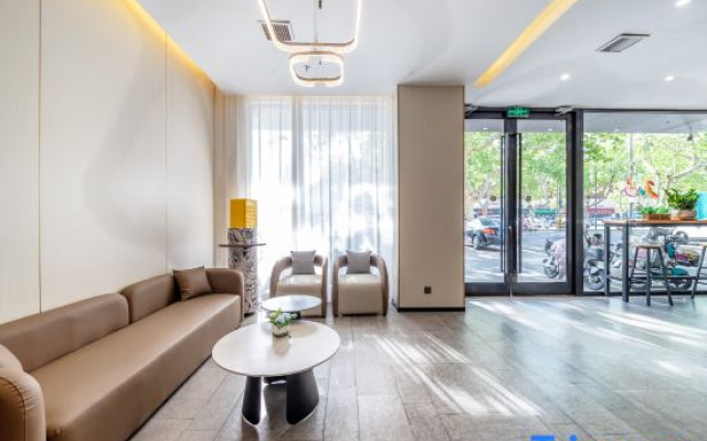 Geshen S Hotel