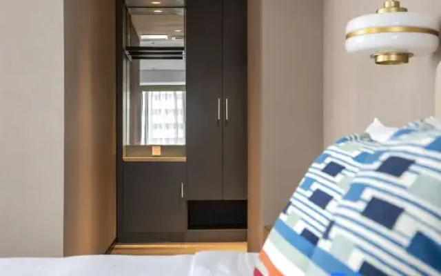 RARA E-sports Hotel