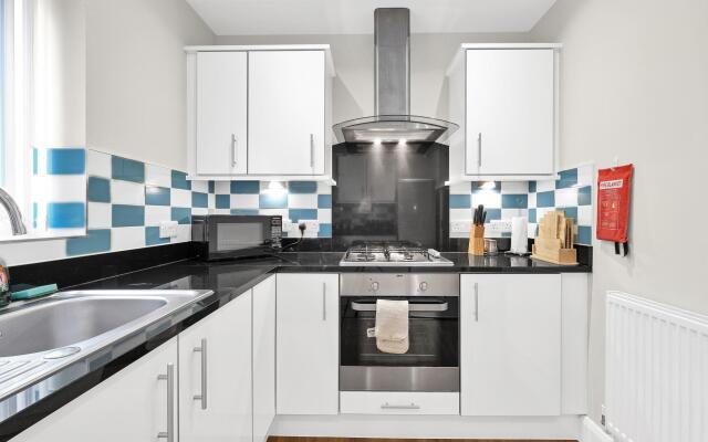 London Heathrow Living Serviced Apartments - Apt 1