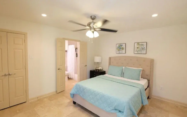 6Bdrm 4Bath 12Beds - Vacation Pool House