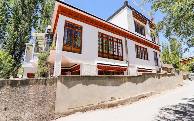 Semskit Guest House by OYO Rooms