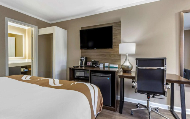 Quality Inn & Suites