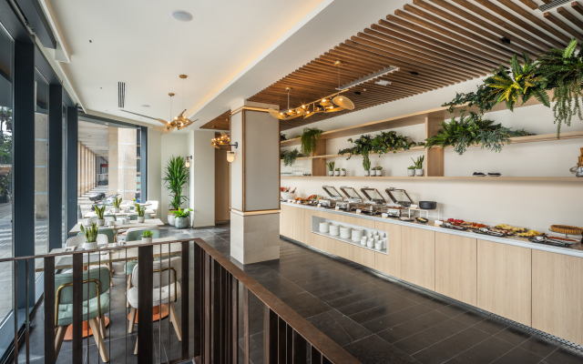 LIVVO Lumm Hotel 