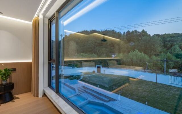 Chenxuan Shiguang Design Swimming Pool Party Jianshe Design Parent-Child Resort Art Su