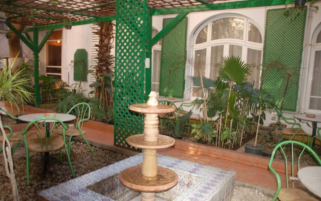 Victoria Cairo Hotel