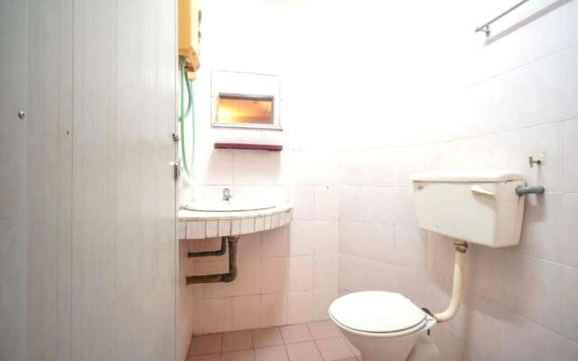 OYO 90937 Tanjak Hotel