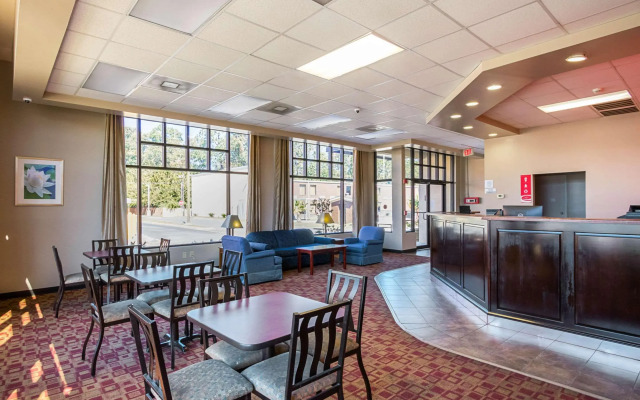 Econo Lodge