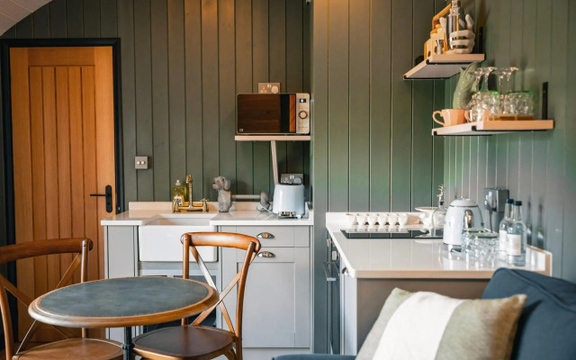 Tewinbury Farm Hotel