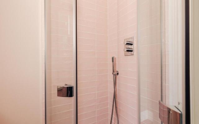 Redland Suites - Apartment 5