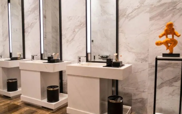 Taihe Yongye International Hotel