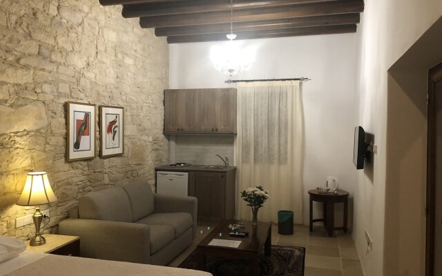 Nikis House