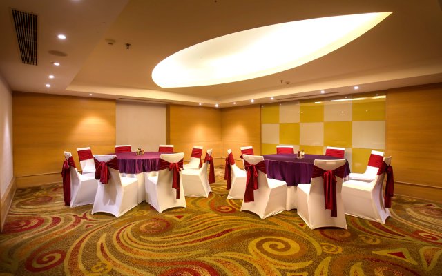 Radisson Blu Hotel Chennai City Centre