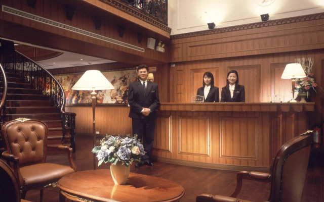 Grand Boss Hotel