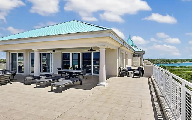 Luxury Penthouse Condo With 360 Oceanviews