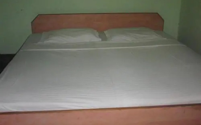 Shivakashi Guest House