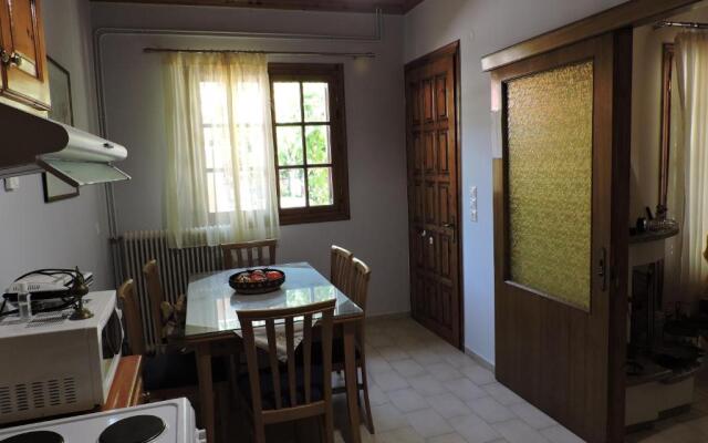 Calm house in Sivros village, Lefkada