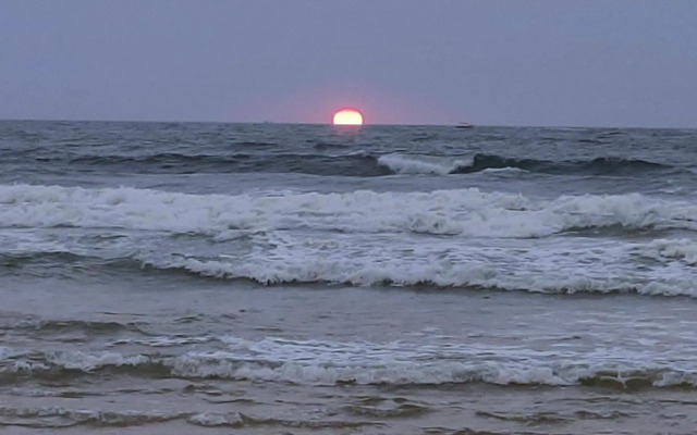 Spectrum Hub beach side Studio Apartment - Candolim - Goa