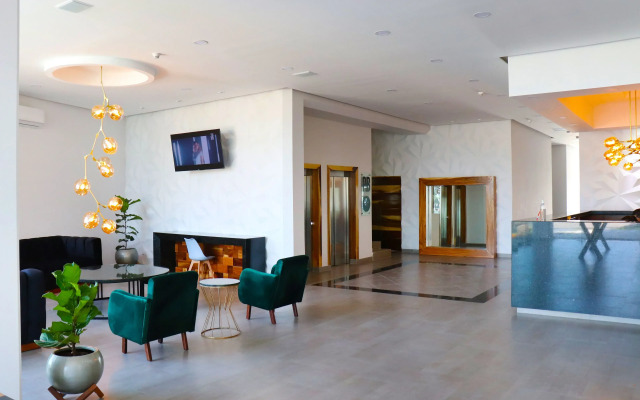 Hotel Bugari Aeropuerto Guadalajara