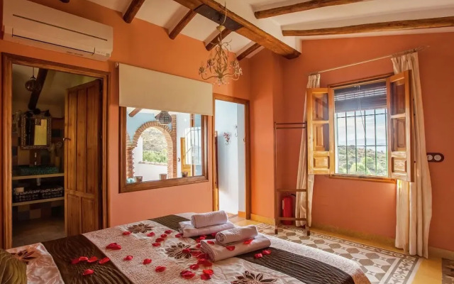 Comfortable Mansion in Rute with Hot Tub