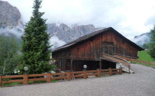 Apartments Residence Alta Badia