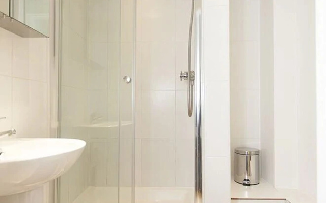 Hyde Park Atmosphere A