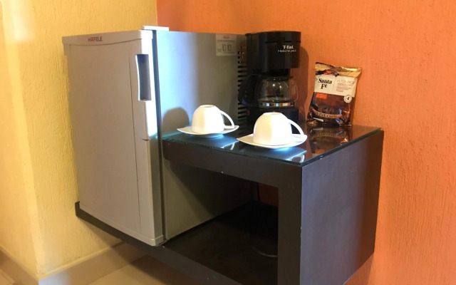 Hostalia Hotel Expo & Business Class