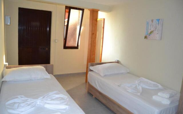 Hill Side Hotel