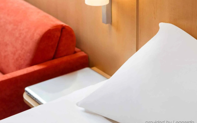 ibis Lyon Gerland Rue Merieux