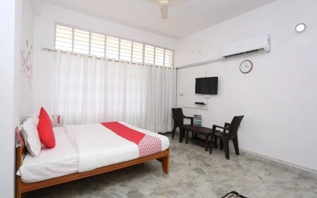 Singing Birds Home Stay By OYO Rooms